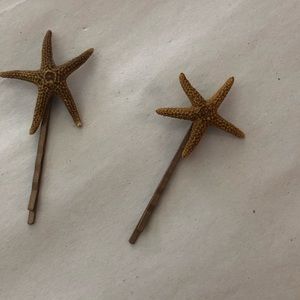 Hair pins